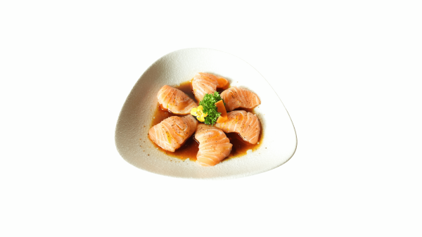 SASHIMI CÁ HỒI KIỂU Ý